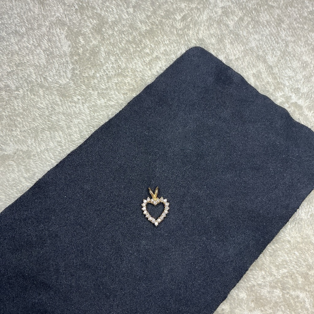 10k Gold Diamond Pendant